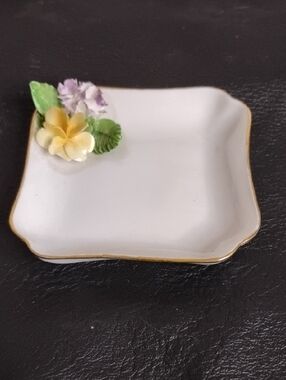 Coleport Porcelain Trinket Dish with Hand-Painted Floral Accent